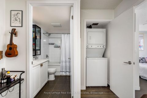 Photo 25 at 512 - 812 Lansdowne Avenue, Junction, Toronto