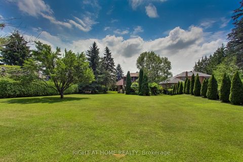Photo 11 at 41 Bloomfield Trail, Oak Ridges, Richmond Hill