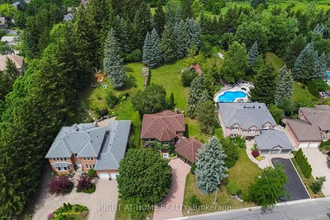 Photo 13 at 41 Bloomfield Trail, Oak Ridges, Richmond Hill