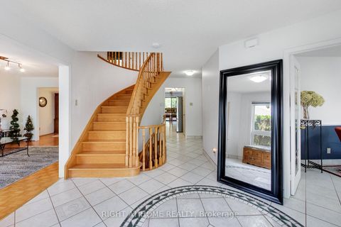 Photo 30 at 41 Bloomfield Trail, Oak Ridges, Richmond Hill
