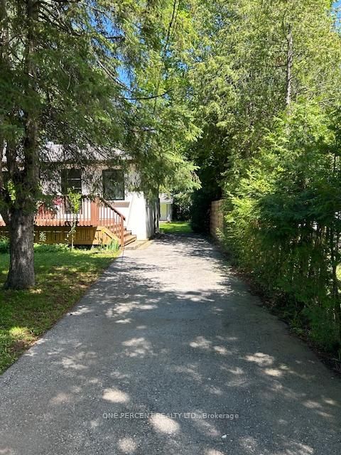 Photo 2 at 781 Rockaway Road, Historic Lakeshore Communities, Georgina