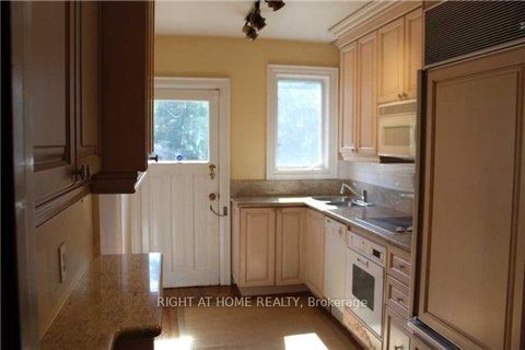 Photo 13 at 77 St Germain Avenue, Lawrence Park North, Toronto