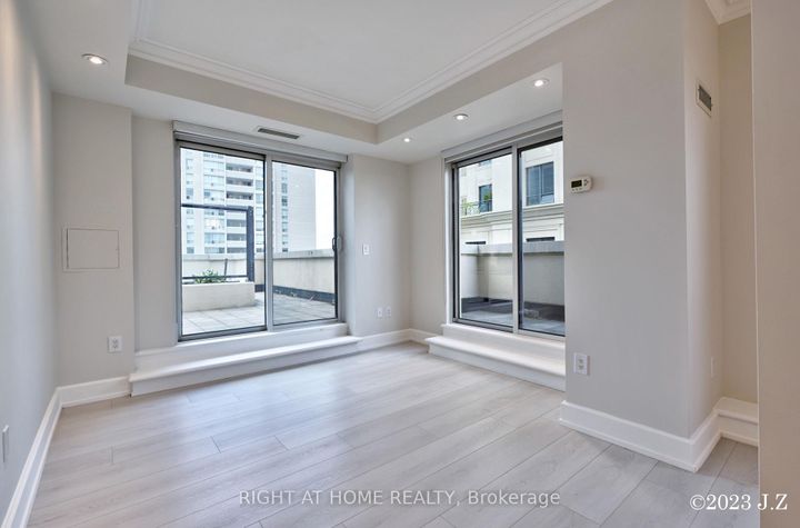 Photo 9 at PH15 - 650 Sheppard Avenue E, Bayview Village, Toronto