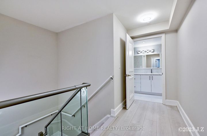 Photo 10 at PH15 - 650 Sheppard Avenue E, Bayview Village, Toronto