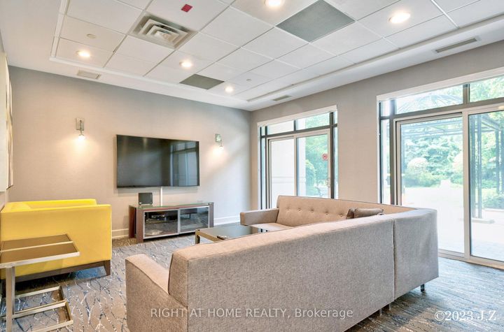 Photo 26 at PH15 - 650 Sheppard Avenue E, Bayview Village, Toronto