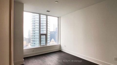 Photo 4 at 5601 - 10 York Street, Waterfront Communities C1, Toronto