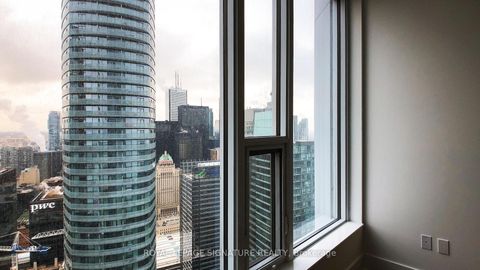 Photo 6 at 5601 - 10 York Street, Waterfront Communities C1, Toronto