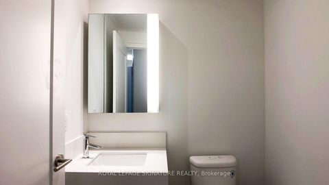 Photo 15 at 5601 - 10 York Street, Waterfront Communities C1, Toronto