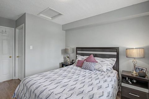Photo 15 at 1 - 189 Galloway Road, West Hill, Toronto