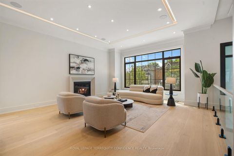 Photo 1 at 272 Horsham Avenue, Willowdale West, Toronto