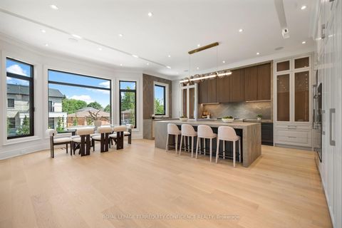 Photo 13 at 272 Horsham Avenue, Willowdale West, Toronto