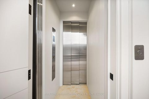 Photo 15 at 272 Horsham Avenue, Willowdale West, Toronto