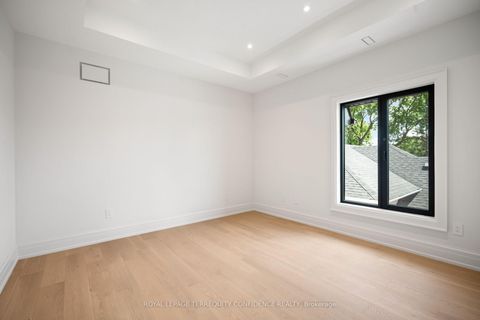 Photo 27 at 272 Horsham Avenue, Willowdale West, Toronto