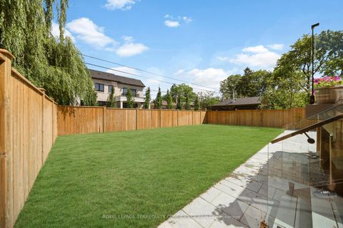 Photo 36 at 272 Horsham Avenue, Willowdale West, Toronto