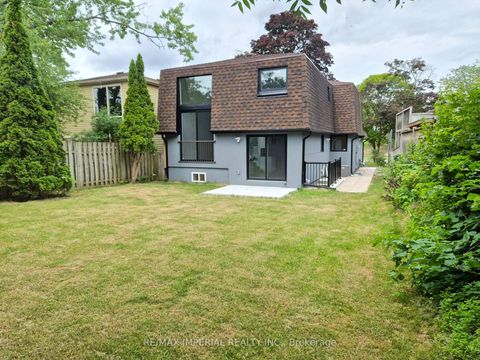 Photo 2 at 191 Avenue Road, North Richvale, Richmond Hill