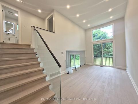 Photo 12 at 191 Avenue Road, North Richvale, Richmond Hill