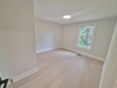 Photo 28 at 191 Avenue Road, North Richvale, Richmond Hill