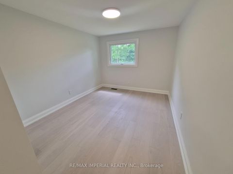 Photo 32 at 191 Avenue Road, North Richvale, Richmond Hill