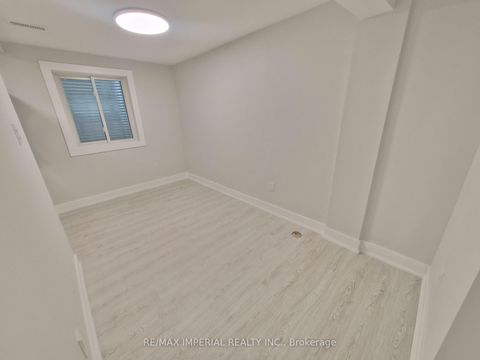 Photo 38 at 191 Avenue Road, North Richvale, Richmond Hill
