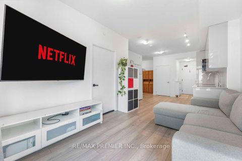 Photo 4 at 816 - 10 Abeja Street, Concord, Vaughan