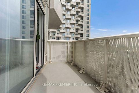 Photo 13 at 816 - 10 Abeja Street, Concord, Vaughan