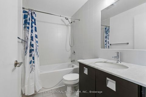 Photo 33 at 1011 - 3391 Bloor Street W, City Centre West, Toronto