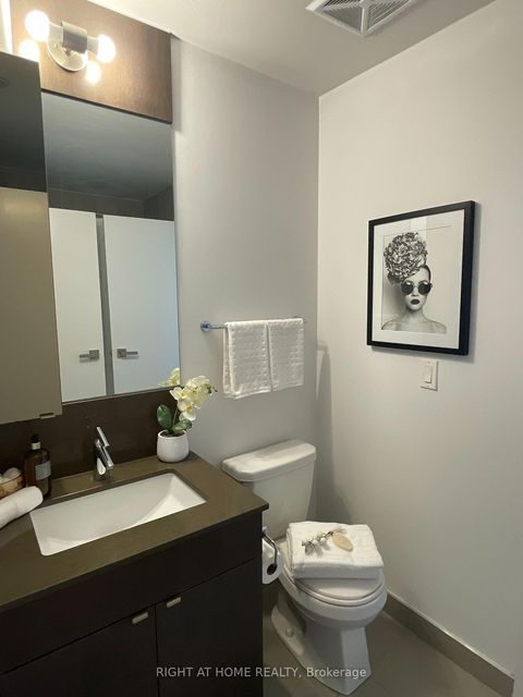 Photo 17 at # 916 - 98 Lillian Street, Mount Pleasant West, Toronto