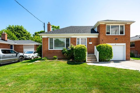 Photo 0 at 5 Boreal Road, Markland Wood, Toronto