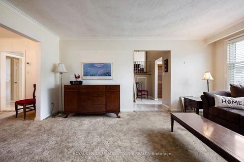 Photo 21 at 5 Boreal Road, Markland Wood, Toronto
