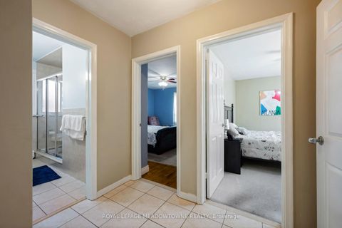 Photo 33 at 5 Boreal Road, Markland Wood, Toronto