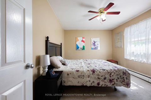 Photo 37 at 5 Boreal Road, Markland Wood, Toronto
