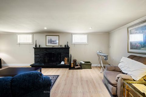 Photo 45 at 5 Boreal Road, Markland Wood, Toronto