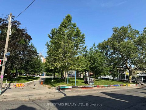 Photo 23 at 187 Augusta Avenue, Chinatown, Toronto