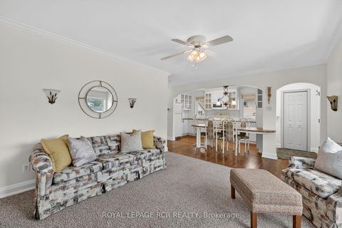 Photo 8 at 65 Donald Street, Queen's Park, Barrie