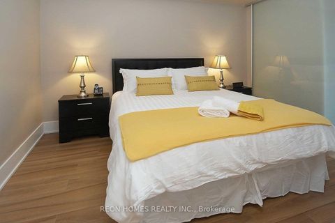 Photo 11 at 2009 - 300 Front Street, Waterfront Communities C1, Toronto