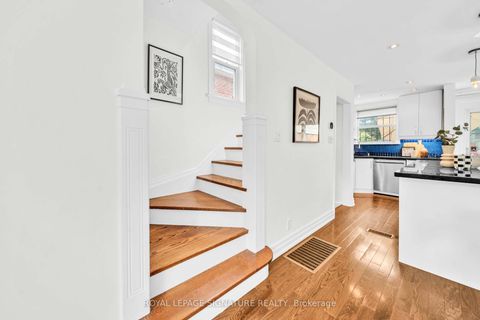 Photo 5 at 132 Glenvale Boulevard, Leaside, Toronto