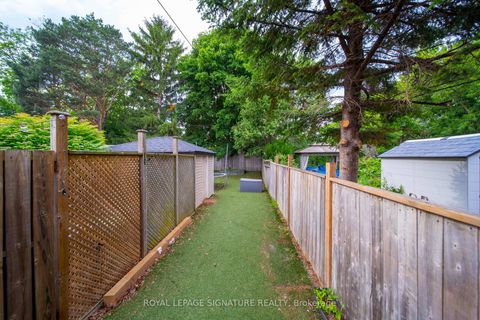 Photo 28 at 132 Glenvale Boulevard, Leaside, Toronto
