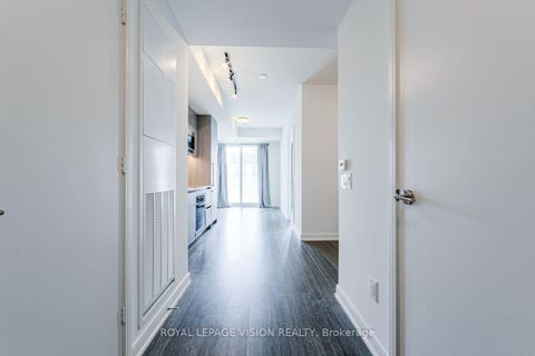 Photo 3 at 1008 - 425 Front Street E, Waterfront Communities C8, Toronto
