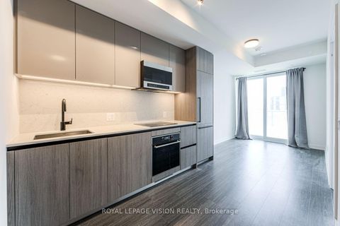 Photo 8 at 1008 - 425 Front Street E, Waterfront Communities C8, Toronto