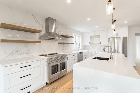 Photo 9 at 58 Woodcrest Road, Allandale Heights, Barrie