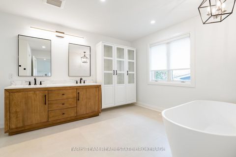 Photo 20 at 58 Woodcrest Road, Allandale Heights, Barrie
