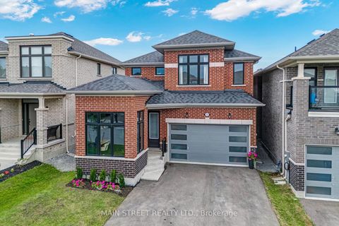 Photo 2 at 15 Ainslie Hill Crescent, Sutton & Jackson's Point, Georgina