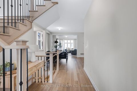 Photo 5 at 15 Ainslie Hill Crescent, Sutton & Jackson's Point, Georgina