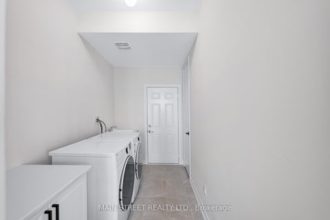 Photo 21 at 15 Ainslie Hill Crescent, Sutton & Jackson's Point, Georgina