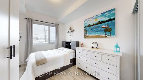 Photo 5 at 206 - 2800 Keele Street, CFB, Toronto