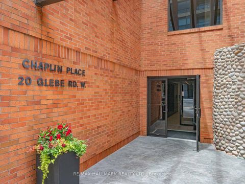 Photo 1 at Ph15 - 20 Glebe Road W, Eglinton, Toronto