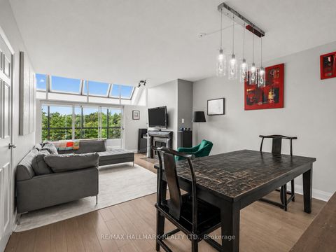 Photo 11 at Ph15 - 20 Glebe Road W, Eglinton, Toronto
