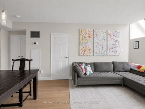 Photo 14 at Ph15 - 20 Glebe Road W, Eglinton, Toronto