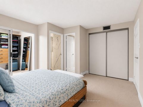 Photo 22 at Ph15 - 20 Glebe Road W, Eglinton, Toronto