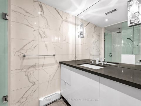 Photo 26 at Ph15 - 20 Glebe Road W, Eglinton, Toronto